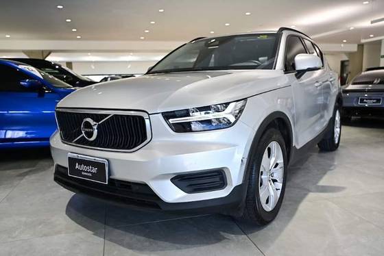 VOLVO XC40 2.0 T4 GASOLINA GEARTRONIC VOLVO XC40 2.0 T4 GASOLINA GEARTRONIC